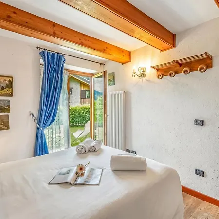 Apartment X6 Parking - Happy Courmayeur
